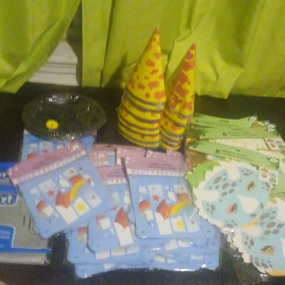 Party Supplies Set